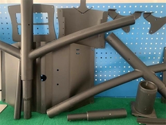 街灯の組み立てが完了しました